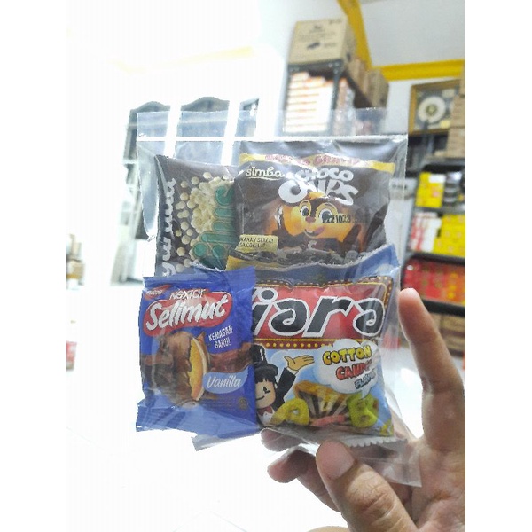 

Paket Snack 4 Produk
