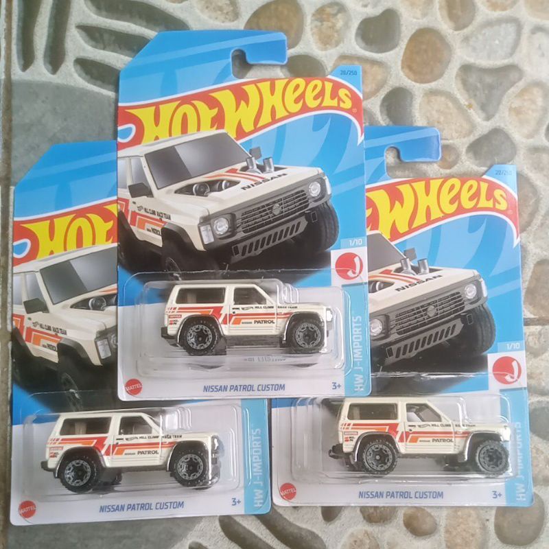 Hot wheels NIssan Patrol Custom