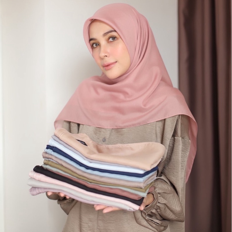 Ultrafine Paris by nhs.looks