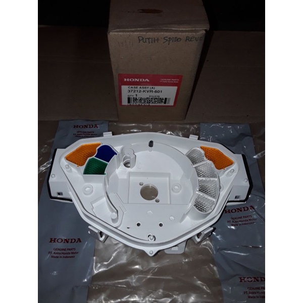 Cover bawah spedometer revo lama tulangan spedometer revo lama original 37212 KVR 601