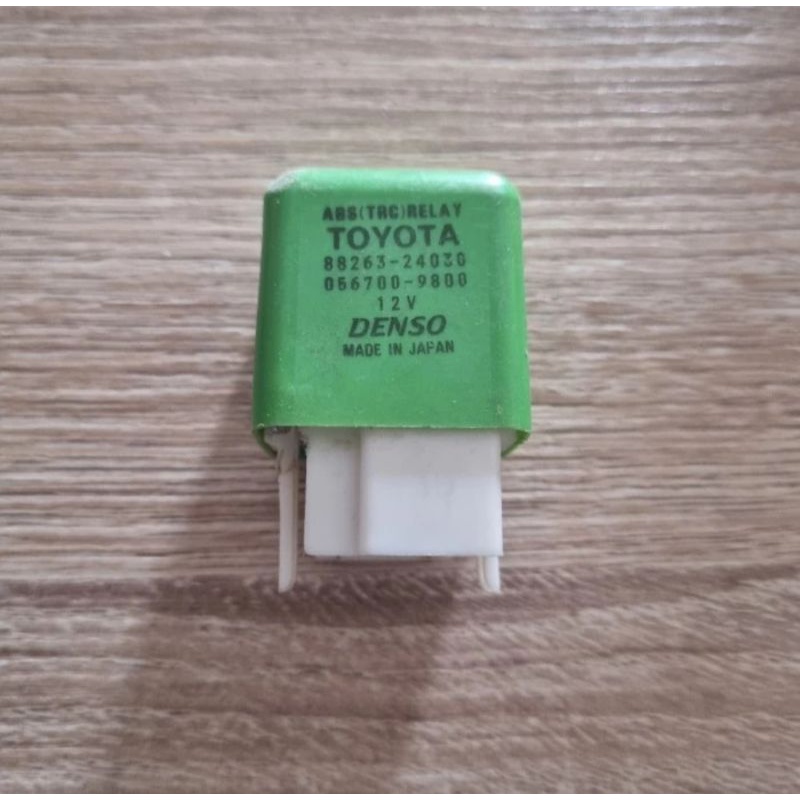 RELAY KAKI SOKET 6 12V