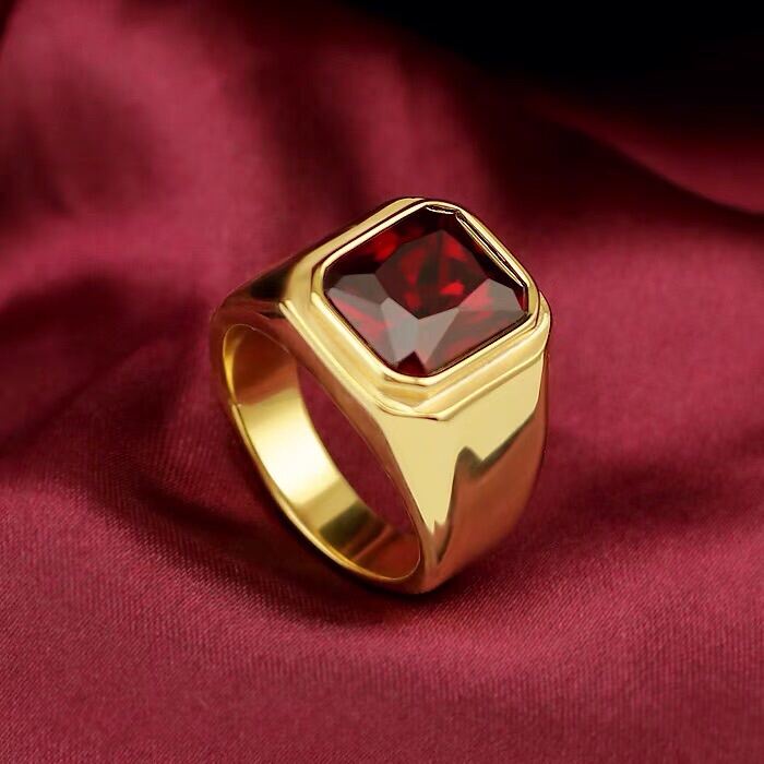 CINCIN TITANIUM MERAH RUBY PRIA SUPER KEREN SUPER EKSLUSIF WARNA BLACK