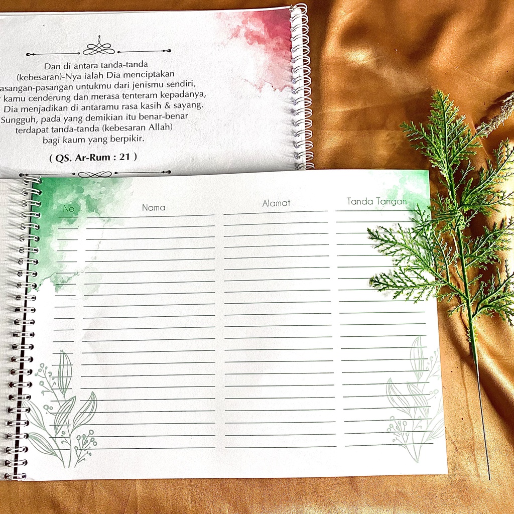 

RK grosirundangan.id . Buku Tamu Softcover Kekinian Costum Nama di cover Bahan Cover Linen