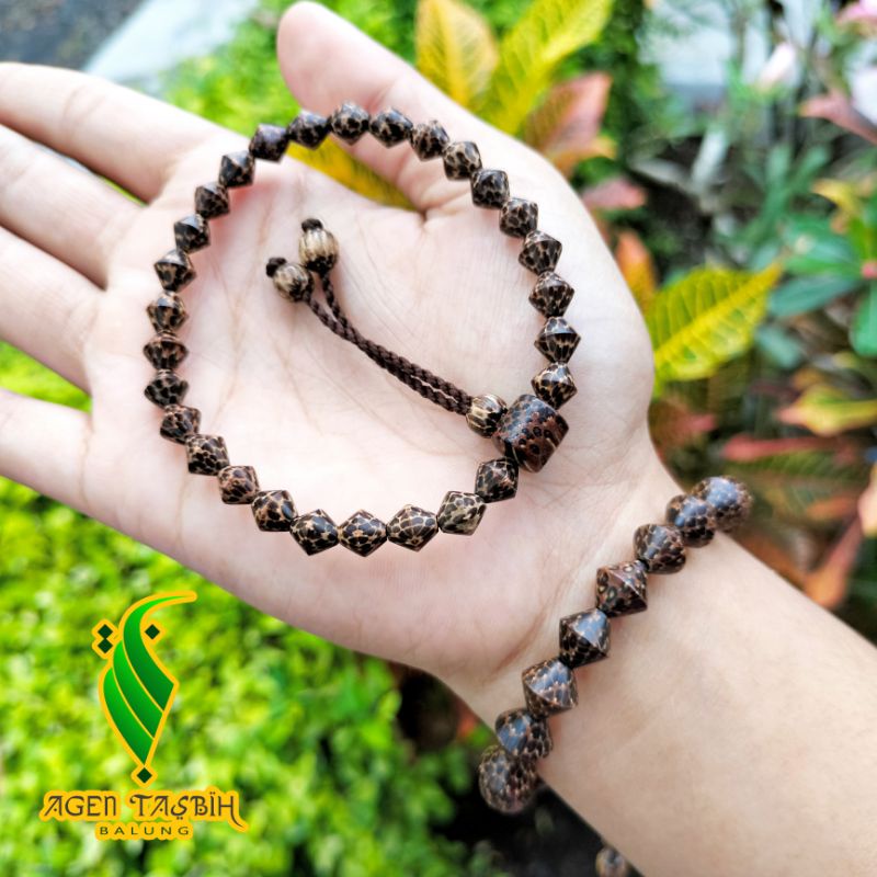 Gelang Kayu Liwung Macan Motif wajik size 6-8mm