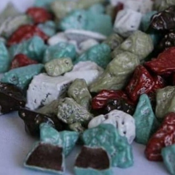 

Coklat Kerikil 500 Gr/ Coklat Kerikil Murah