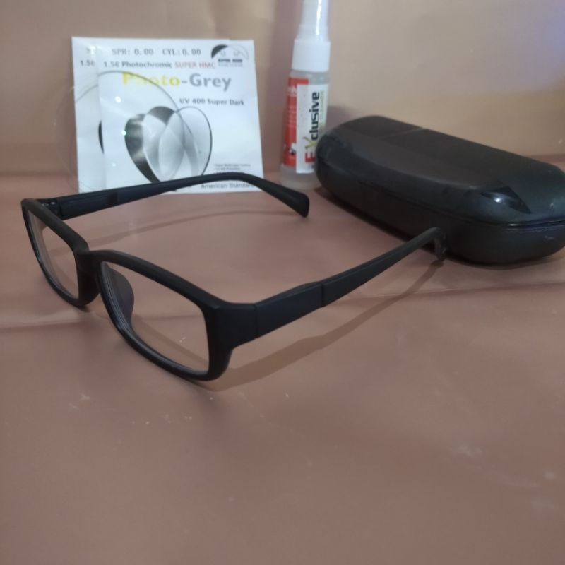 Kaca mata pria minus photokromik grey