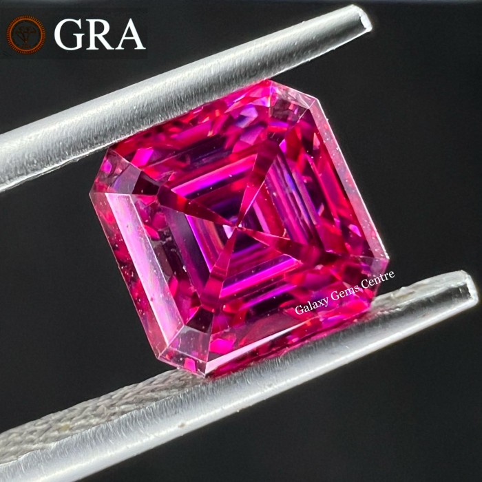 Permata Diamond Red Moissanite Sertifikat GRA Internasional