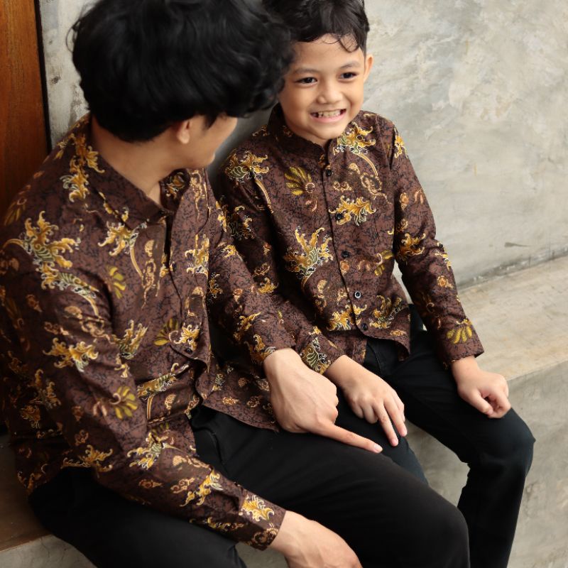 Batik Couple Ayah &amp; Anak Slimfit Motif Casual Warna Abu &amp; Coklat LBL 1915 &amp; 1916