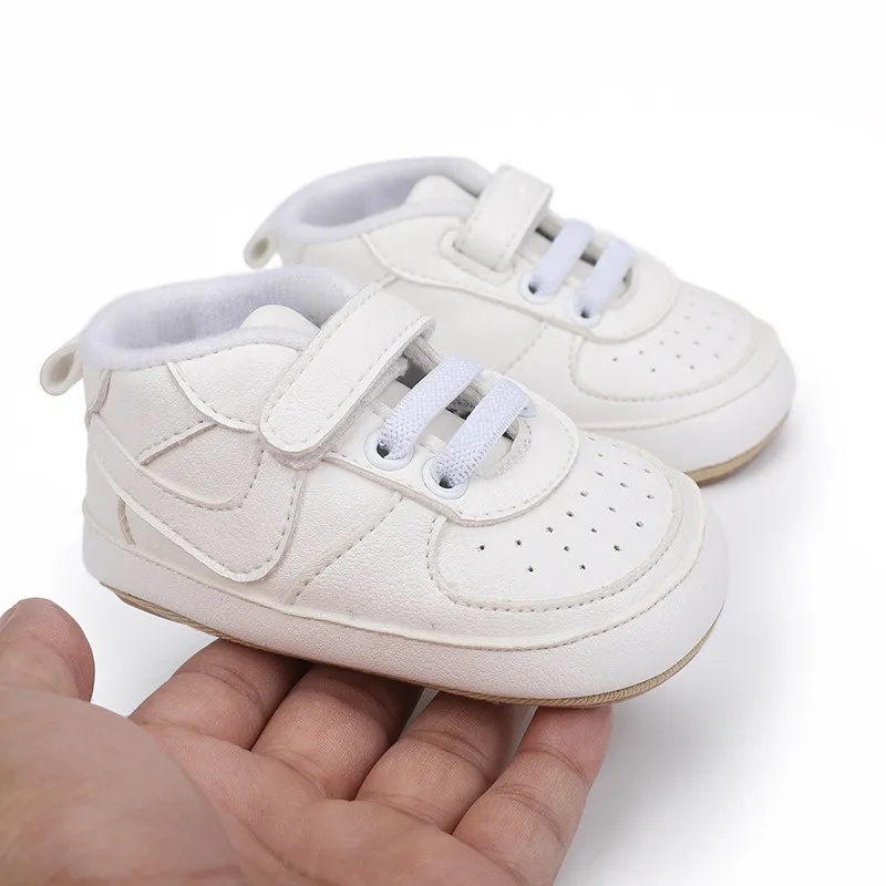 Sepatu Bayi Prewalker Laki Laki Perempuan Umur 0 - 12 Bulan Sepatu Sneakers Anak Bayi Laki Laki Perempuan Baby Prewaker Shoes Cowok Cewek Murah Umur 0 - 14 Bulan, umur 1 Tahun 0 - 6 Bulan AK 15