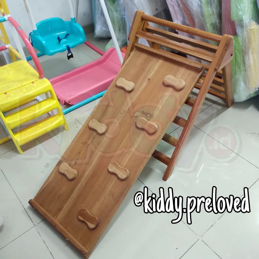 PRELOVED Jabodetabek Only- Pikler Triangle With Slide & Rock Climbing - Dark Brown