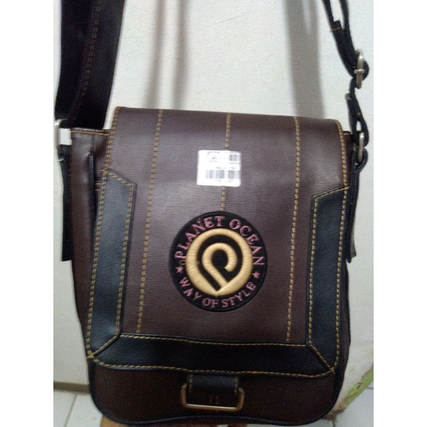 Tas Selempang Pria Planet Ocean Brown Original