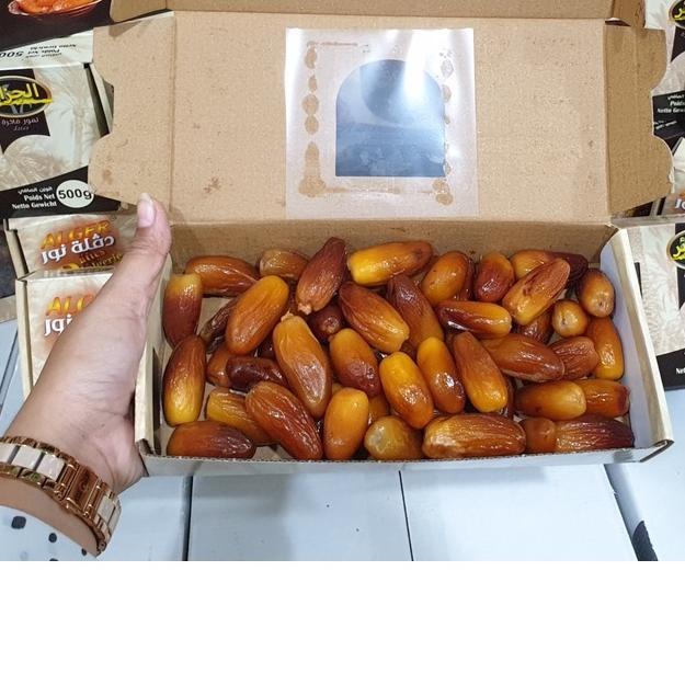 

PRODUK- KURMA TUNSIA MADU 500GRGR KEMASAN DUS//TUNISIA NON TANGKAI EXP (2024) .