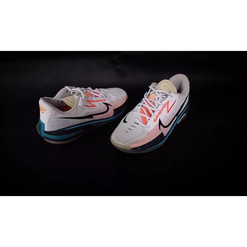 Nike GT cut