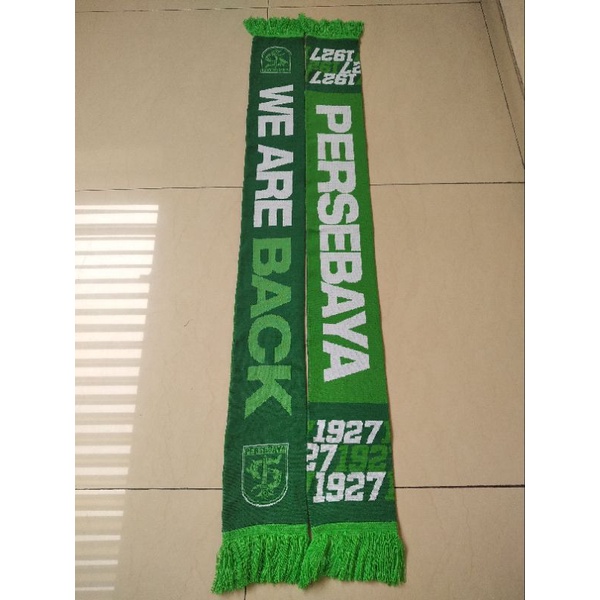 Syal rajut PERSEBAYA
