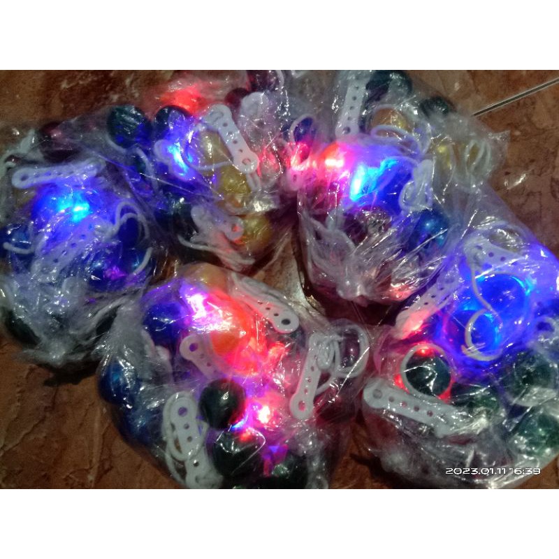 latto-latto menyala winner led