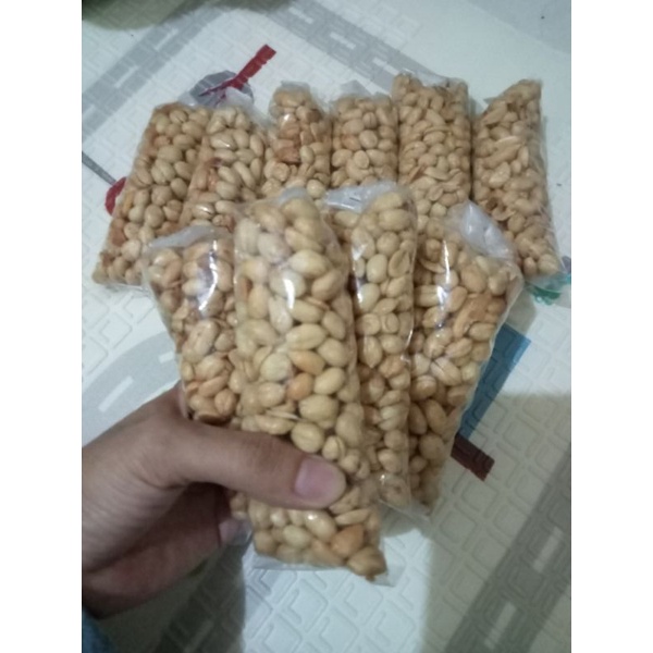 

peyek pesenan arin