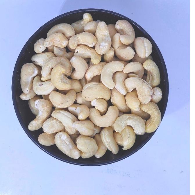 

☎ 1000gr Kacang Mede Utuh Size Sedang - Besar - Mente Sulawesi - Mentah - Raw Cashew Nut ❃