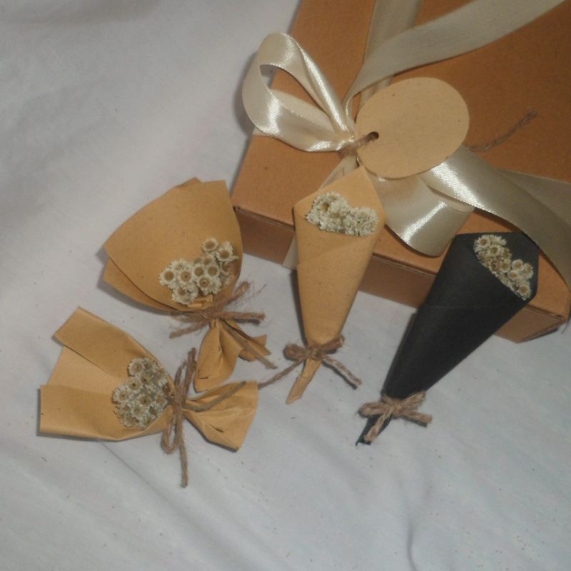 Sparepart.craft - buket bunga kering - buket bunga - buket mini - hiasan hampers - freebies olshop -