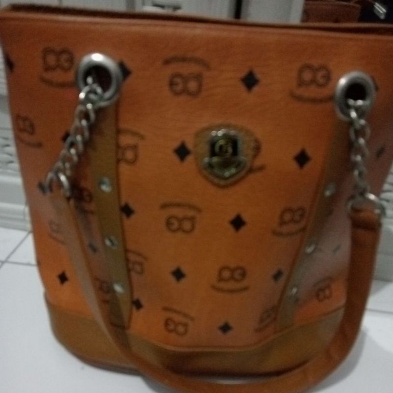 tas preloved Paolo gomes