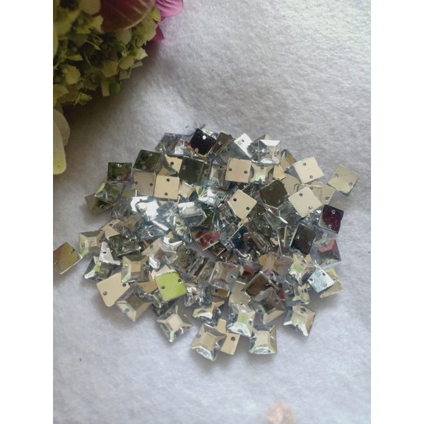 Diamond tempel aplikasi kotak (square) isi 50pcs -100pcs