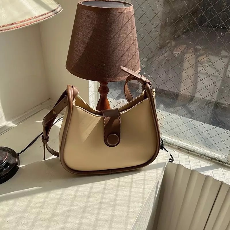 Tas Selempang MARSELLINE Sling Shoulder Bag Wanita Style Korea Lady Vintage Fashionable Premium High Quality Leather