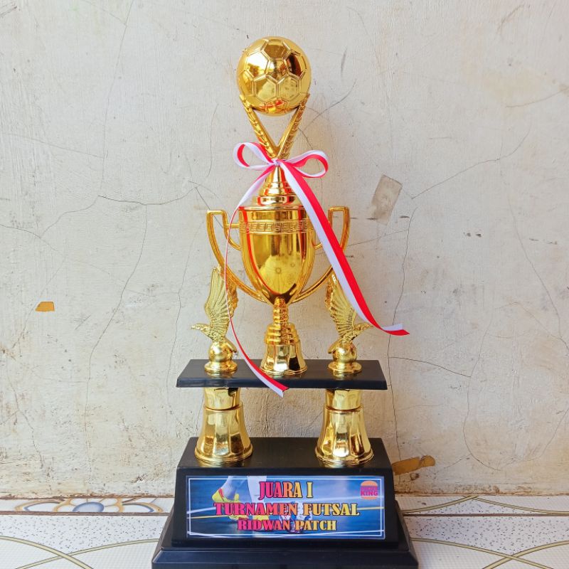 piala Kaki 2 FG bola Tinggi 45cm