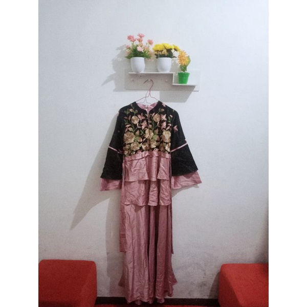 GRATIS 2 JILBAB random beli PL gamis satin mewah
