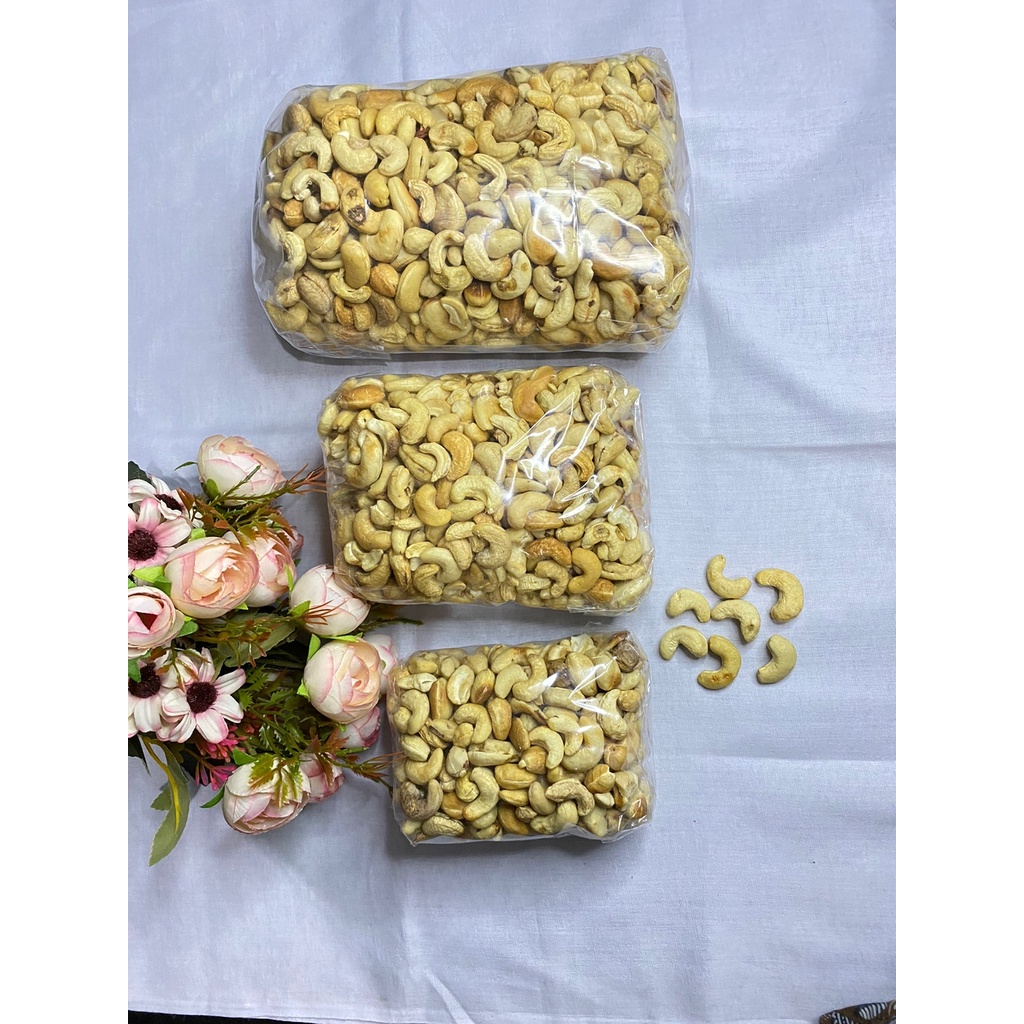 

TERMURAH !! KACANG METE MENTAH UTUH MURAH 1 KG | ASLI SULAWESI | RENYAH DAN GURIH