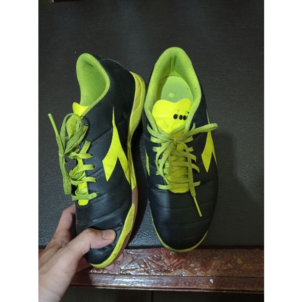 Sepatu Futsal Diadora Original