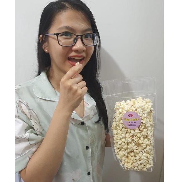 

Ready ・ Popcorn Butterfly Snack Cemilan Homemade Enak Aneka Rasa 75gr ϟ