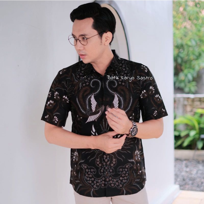 Baju Kemeja Batik Pria Lengan Pendek Premium Slimfit Katun Solo Lapis Furing