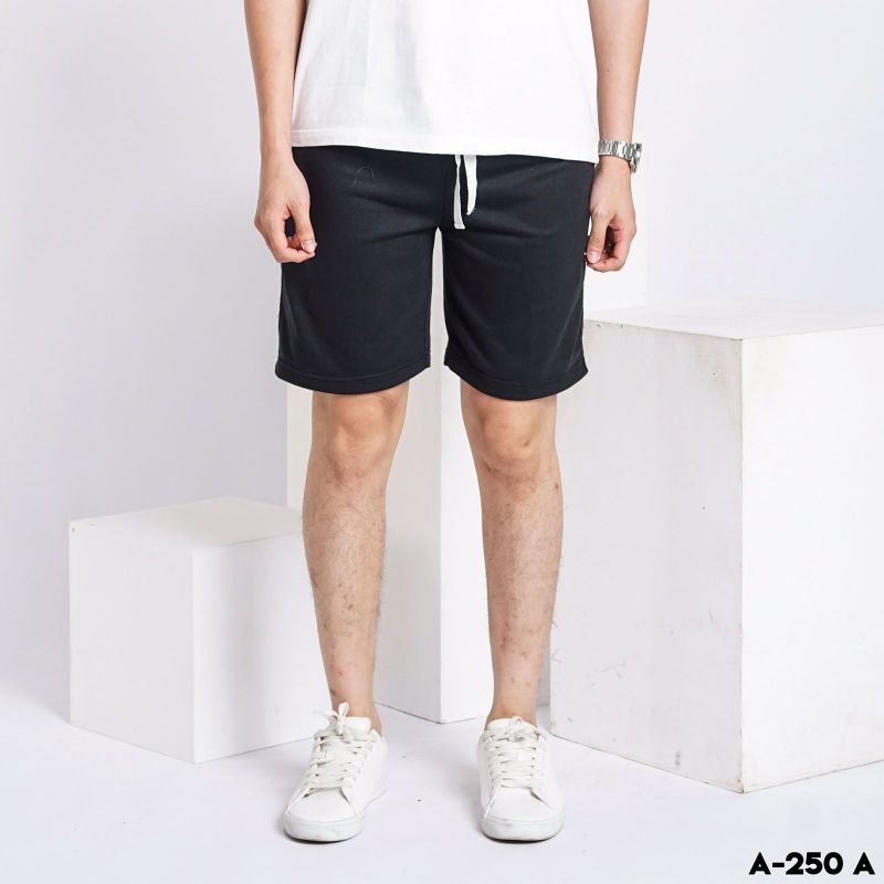 SHORT PANTS /CELANA PENDEK MURAH MEDAN