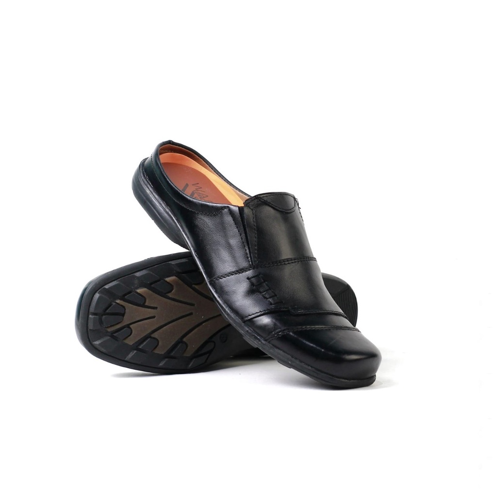 sepatu sandal kulit Sepatu Sendal tutup Bustong Pria Sandal Sendal Bustong Tutong Pria Sepatu Sandal pria Sepatu Slop bustong Pria Sandal slop bustong Kulit Asli original kekinian