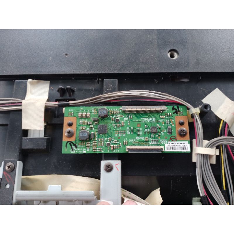 Ticon Tcon Toshiba 32P1300VJ .32P1400VJ .32P2300VJ.32P2400VJ .32L2550VJ.32L2550VJ