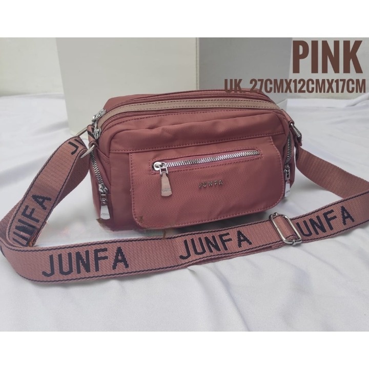 Tas Selempang Junfa 9953-362. Tas Wanita Tas Junfa Import Tas selempang wanita Import Tas Junfa BEST SELLER TERBARU BISA BAYAR DITEMPAT.!!!!