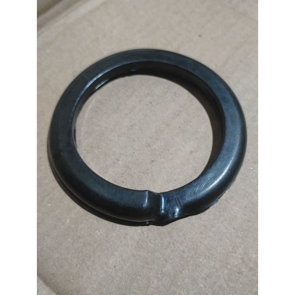 Per shock depan agya ayla karet bantalan