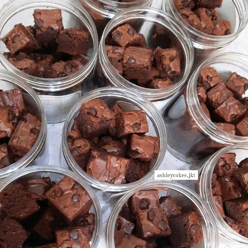 

(MOHON DIBACA DESKRIPSI PRODUK) BROWNIES BITES