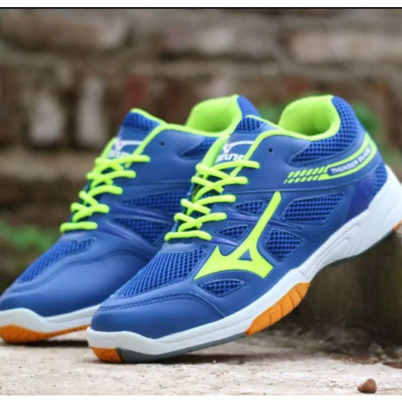 sepatu volly Mizuno Thunder Blade 39-43. sepatu badminton pria dan wanita