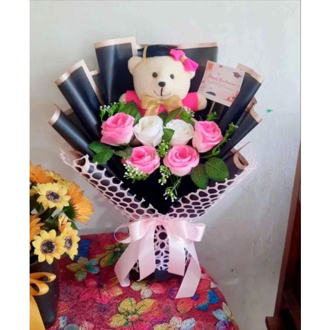 BUKET BUNGA/BUKET BUNGA WISUDA
