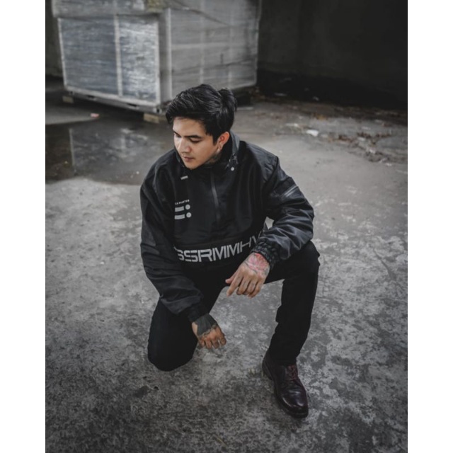 JAKET CAGOULE PHANTOM BGSR. JAKET PARASUT PRIA WANITA. JAKET TERBARU. JAKET TERKEREN. JAKET KEREN. J