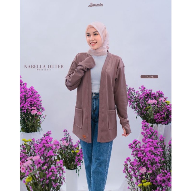 Outher Nabeela By Yasmin