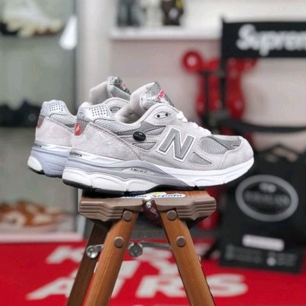 New Balance 990v3 &quot;Grey&quot;
