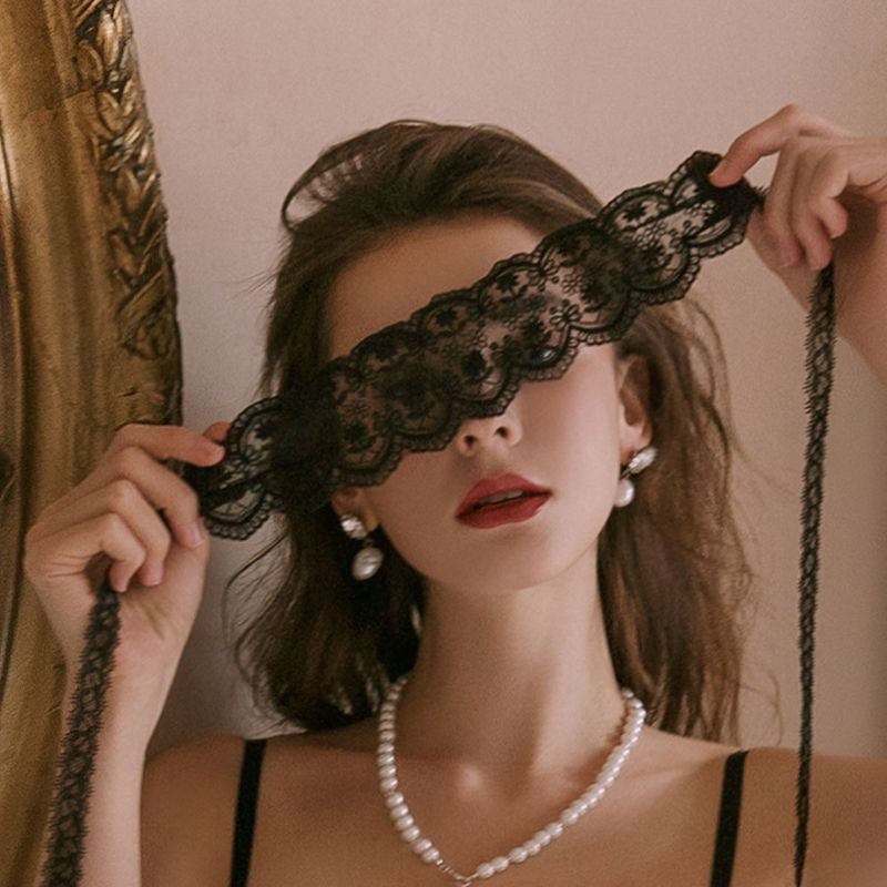 Lingerie Sexy Aksesoris Penutup Mata Pesta Renda Bordir Transparan Blindfold M03