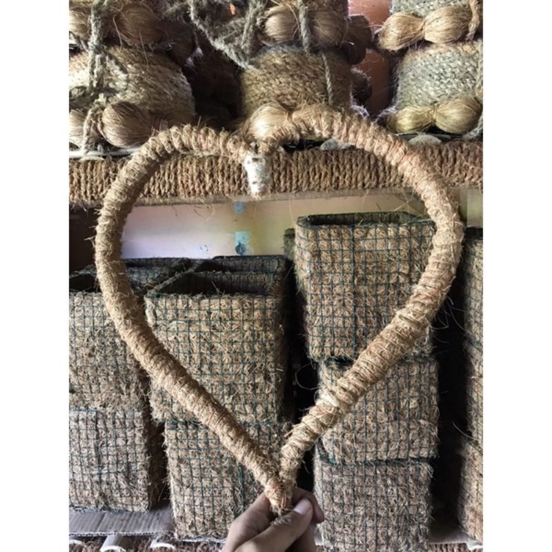 Turus love/turus penyangga tanaman rambat/turus/penyangga tanaman hias/turus love