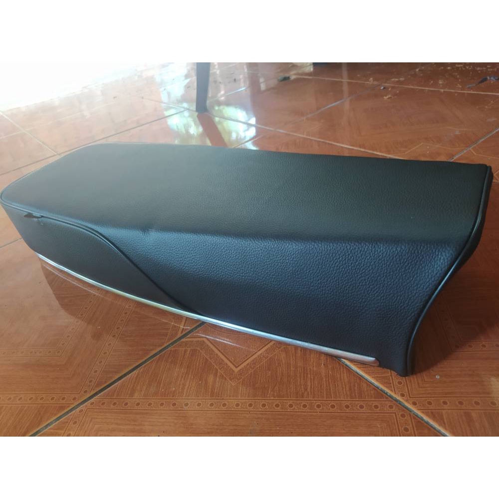 Jok CB 125 GLANTIK  POLOS-jok CB 125 Glatik kulit  Polos Non gembos