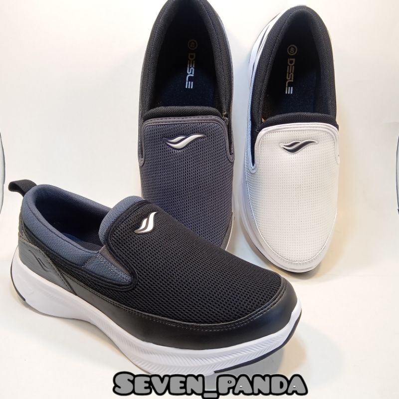 Desle Ricardo Walker (Sepatu Slip On Pria) [8001057207]