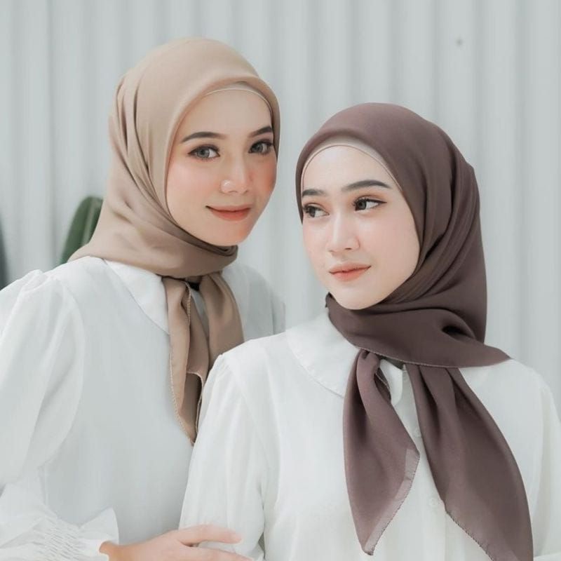 HARGA TERMURAH JILBAB BELLA SQUARE SEGI EMPAT / HIJAB BELLA SQUARE TERBARU WARNA TERLENGKAP
