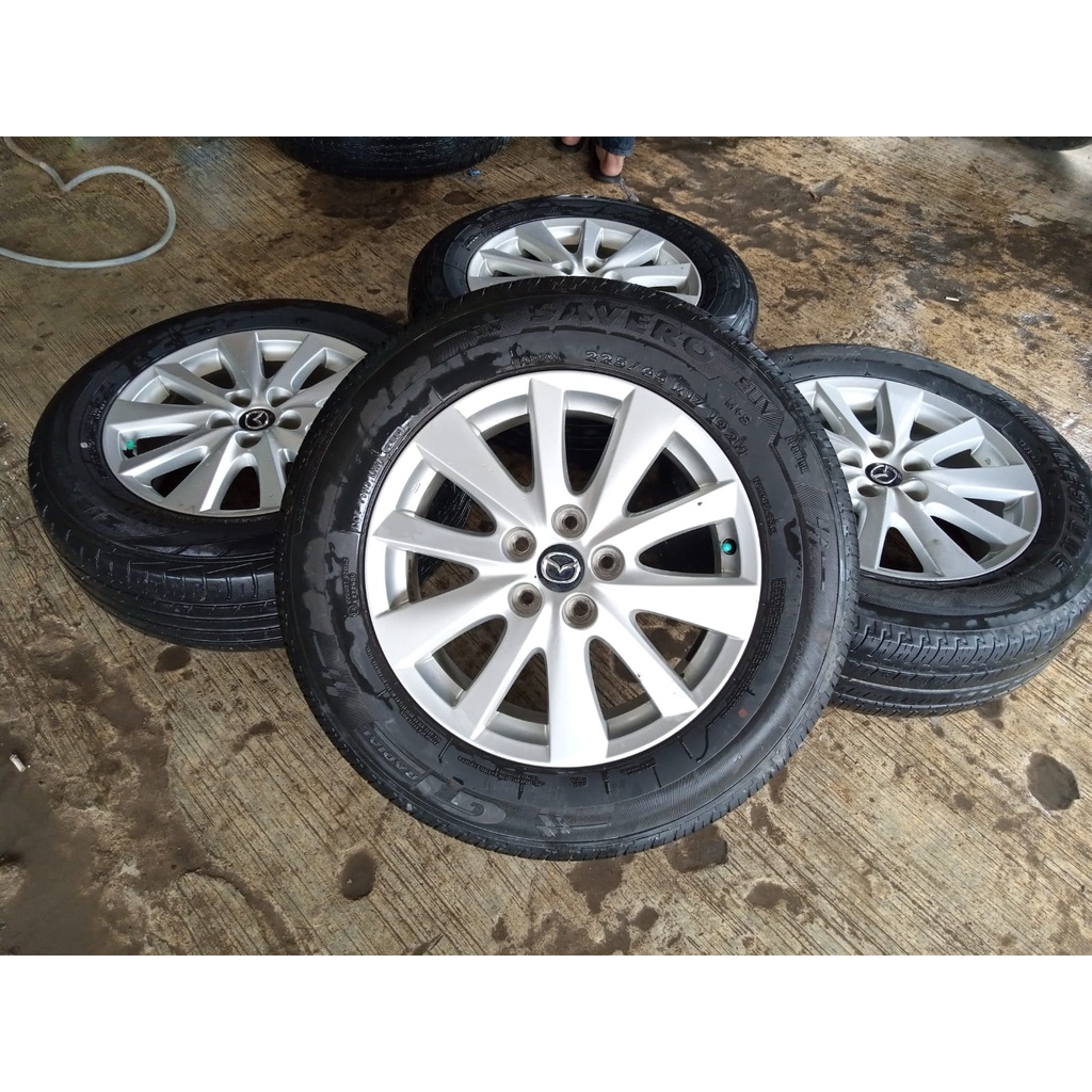 velg bekas oem mazda cx5 ring17 h5x114,3 silver + ban