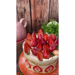 

strawberry cheese cake 14 cm