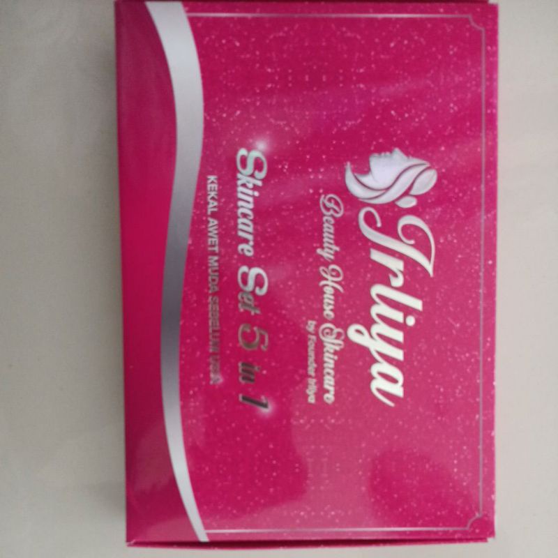 IRLIYA SKINCARE SET 5 IN 1 (SET JERAGAT)